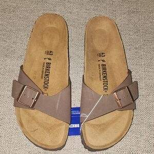 Birkenstock Tan Slide Sandals with Buckle